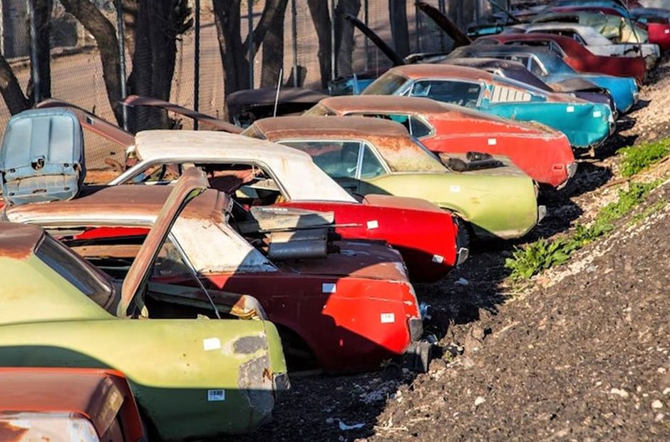 Best Junkyard for Selling an Old Car