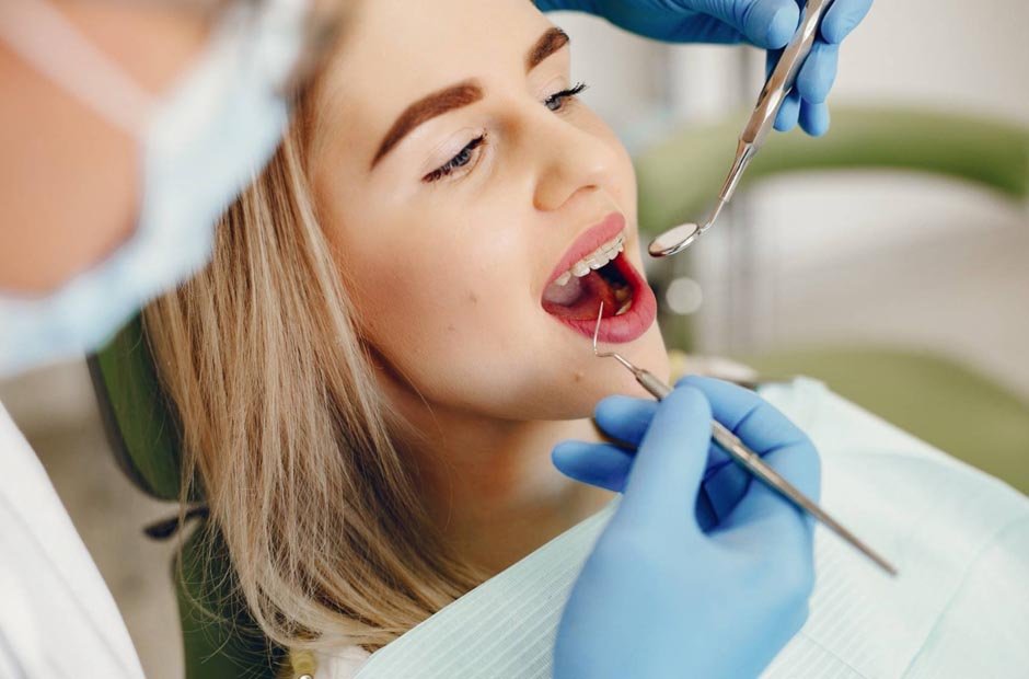 Common Signs of Dental Problems for Maple Ridge Residents