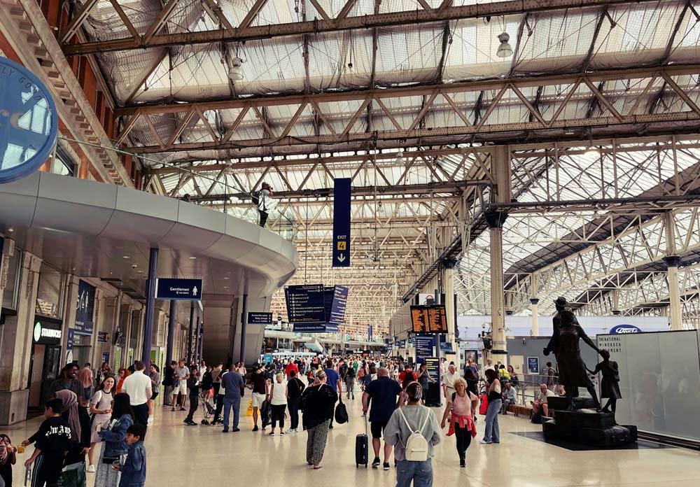 Left Luggage Waterloo Station