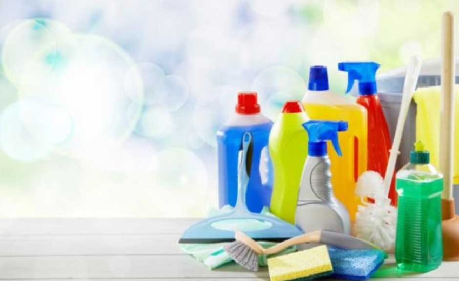 How Free Enzymes and Microbial Technology Contribute to the Effectiveness of Green Cleaning Products