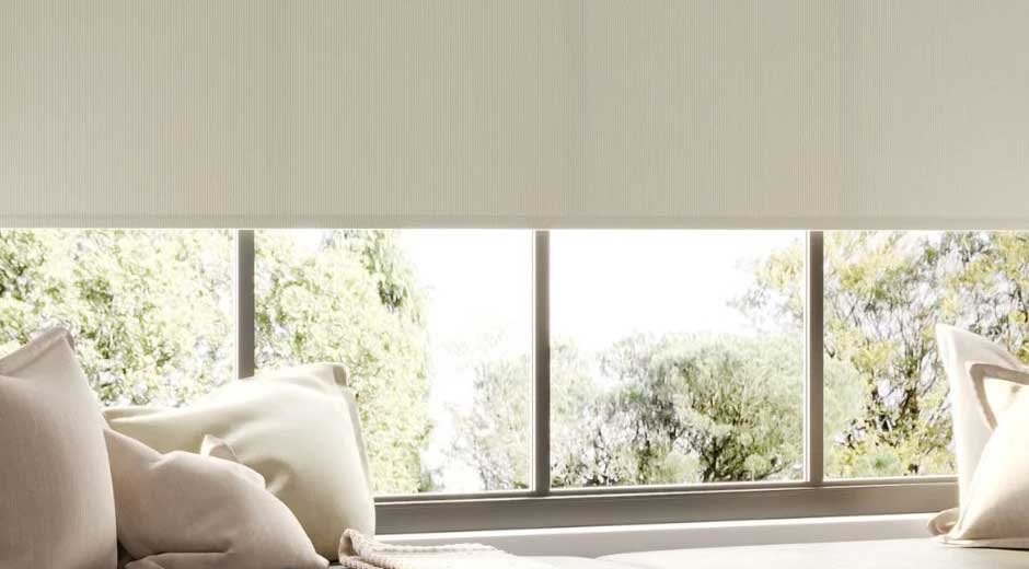 The Benefits of Winter Curtains and Thermal Window Coverings