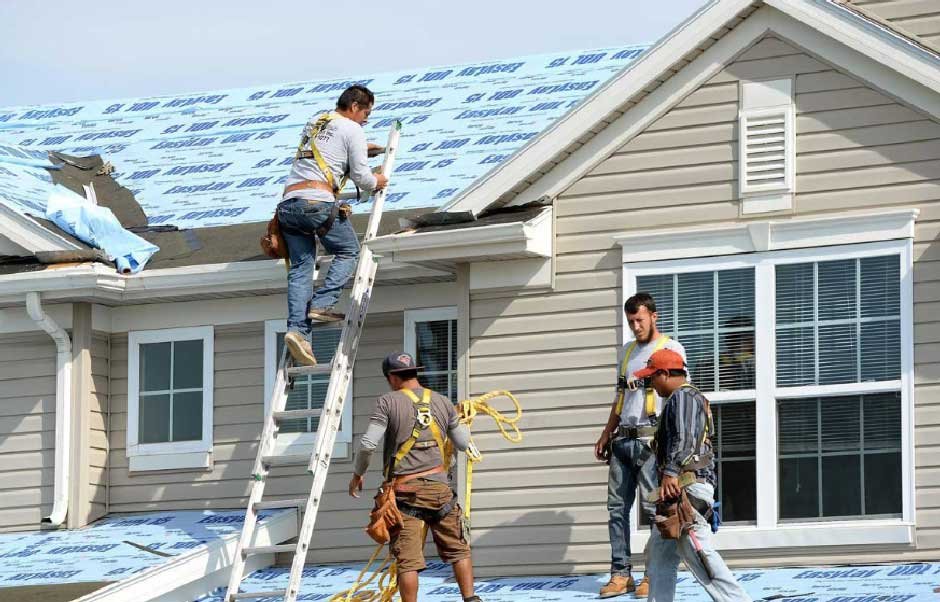 How to Select the Best Residential Roofing Specialists in Tampa for Your Next Project