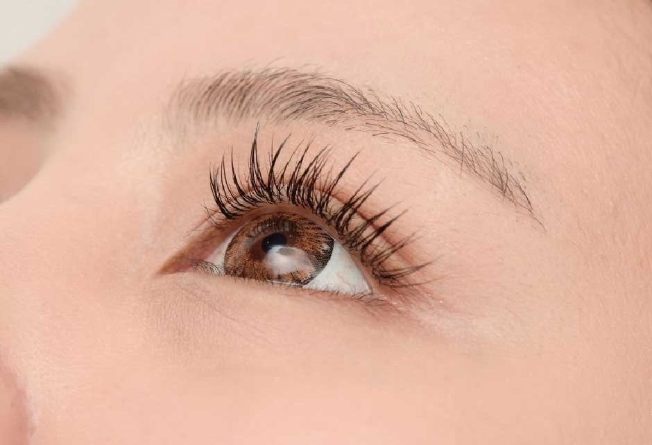 How to Boost Eyelash Growth with Safe and Effective Treatments